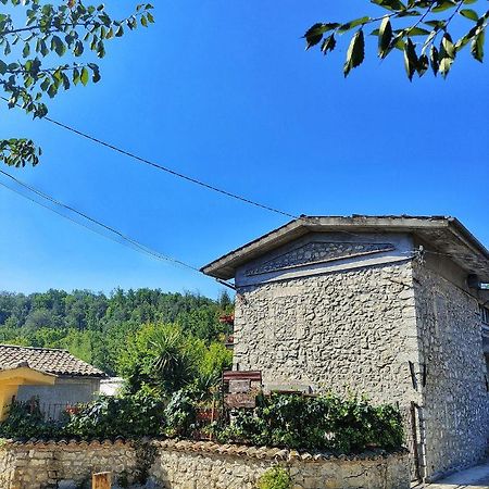 Bed and Breakfast Casale Dei Ricordi Arce Exterior foto