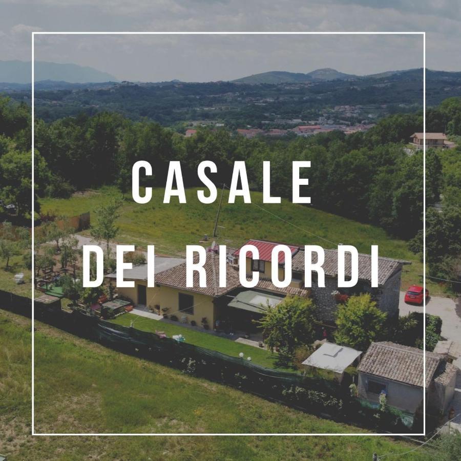 Bed and Breakfast Casale Dei Ricordi Arce Exterior foto