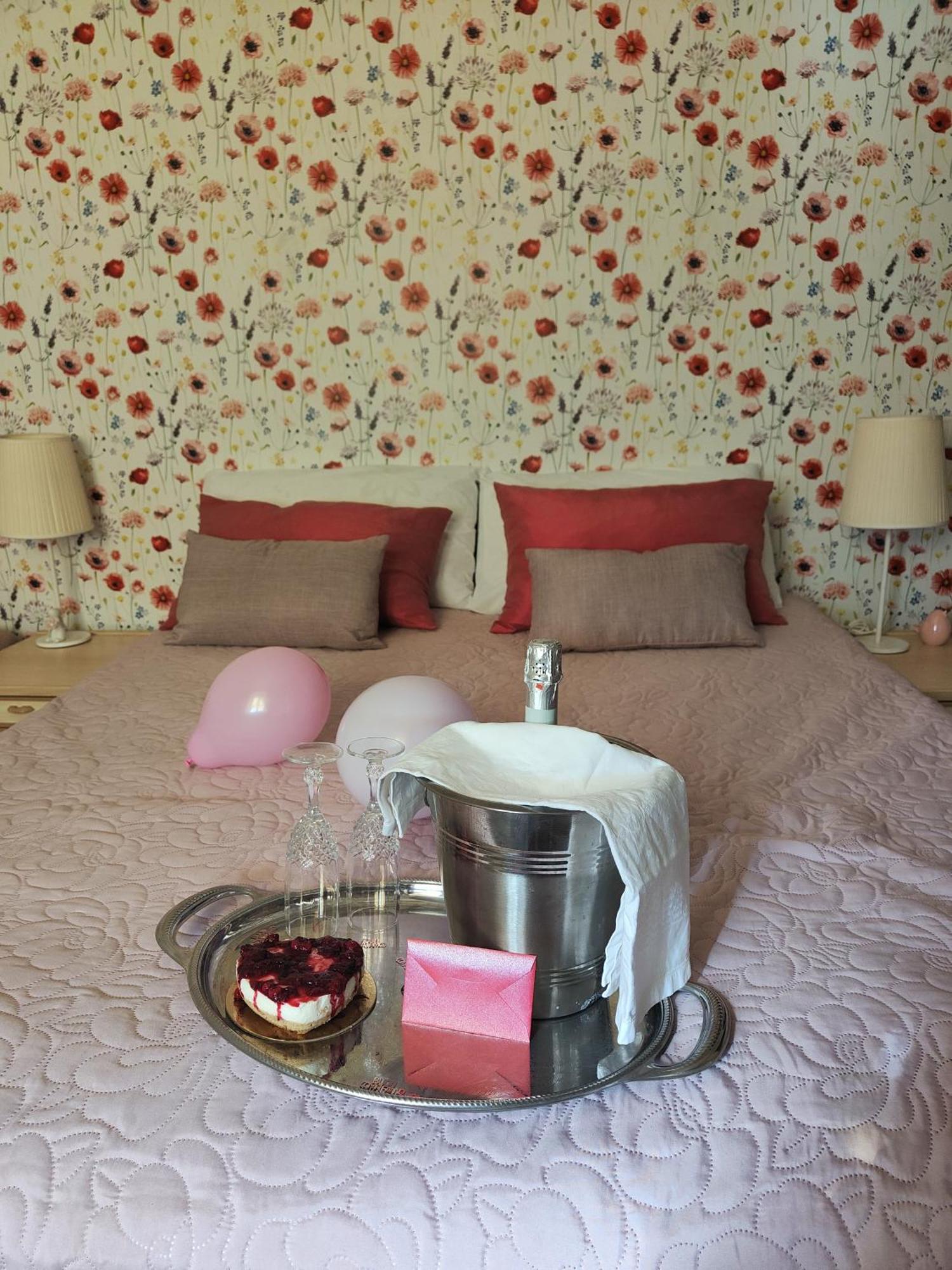 Bed and Breakfast Casale Dei Ricordi Arce Exterior foto